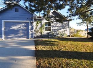 6575 Lonsdale Dr, Colorado Springs, CO 80915