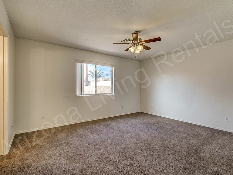 79 Keywester Dr — Photo 9