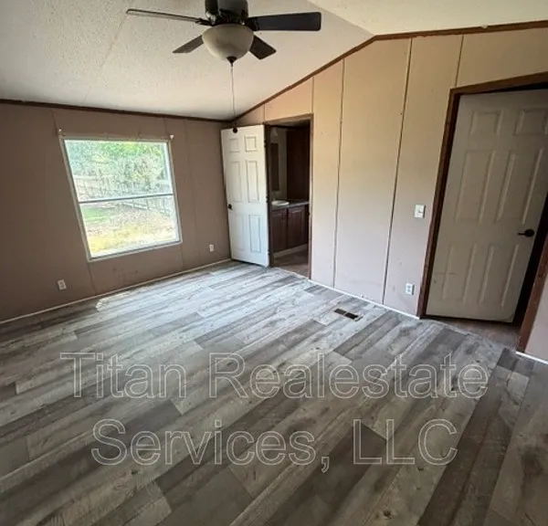 1835 S Lake Arthur Ave #6 — Photo 5