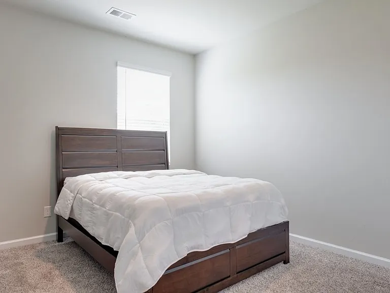 935 Hay Meadow Dr — Photo 16