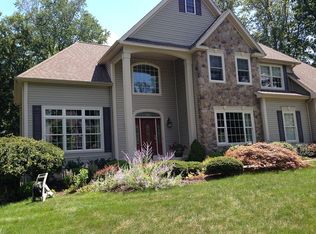 31 Newton Rd, Fishkill, NY 12524