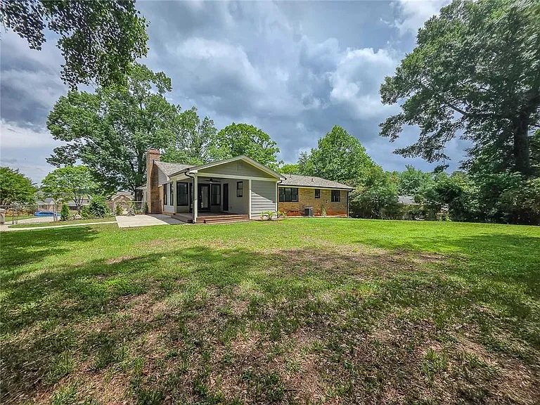 771 Mockingbird Ln — Photo 43