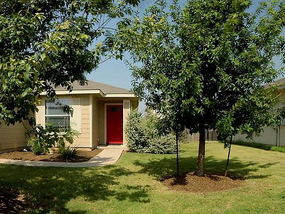3rd image of 609 Decker Dr