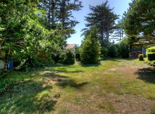 6000 SW Neal Ave, Waldport, OR 97394