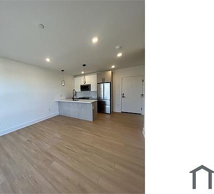 1st image of 881 N 40th St #203