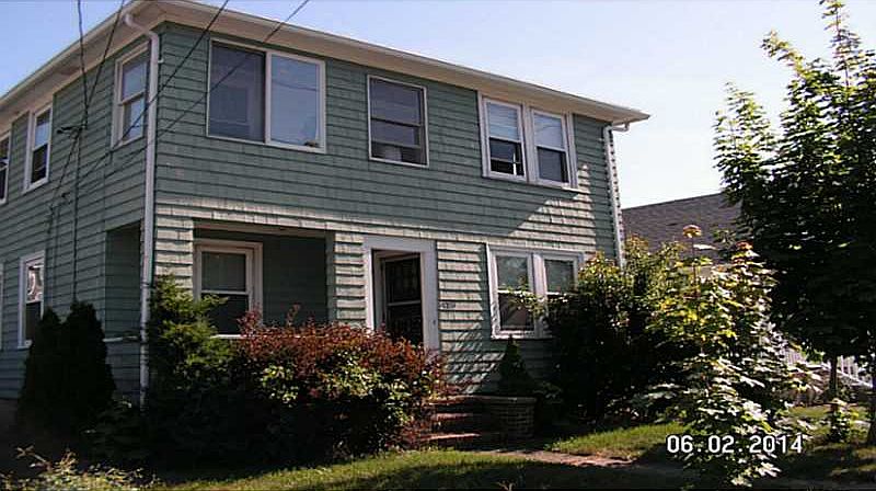 1st image of 419 Maple Ave