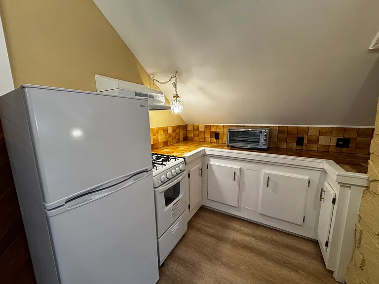 8 Hersey St #3 — Photo 8