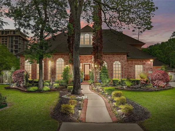 5526 Darschelle Dr, Houston, TX 77069