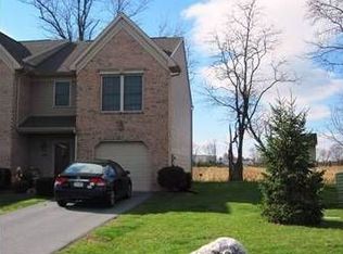 350 Stonehedge Ln, Mechanicsburg, PA 17055