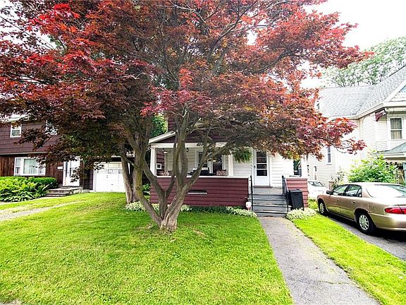 3rd image of 2808 Midland Ave