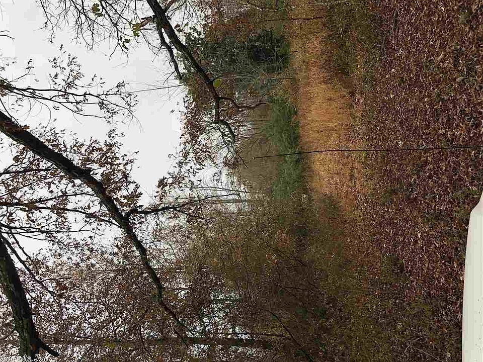 2nd image of 8 Walker Ln