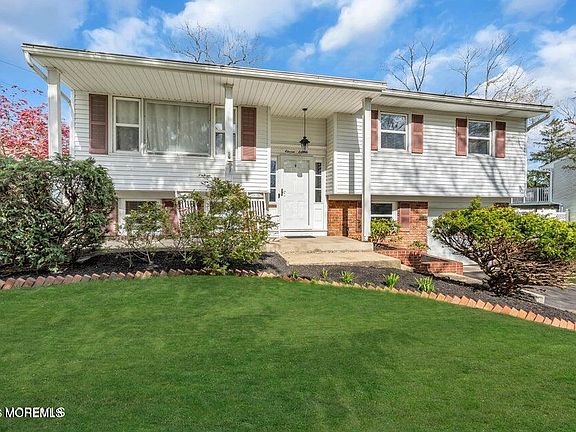 2nd image of 1111 Glenwood Road