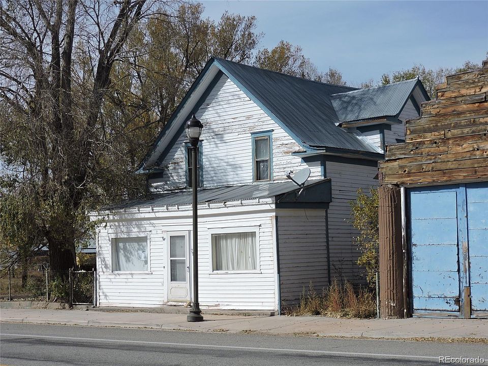 1st image of 710 Main St
