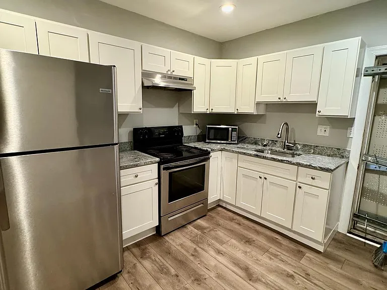 1715 N Bailey St — Photo 4