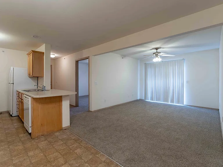 Battlefield Park Apartments — Photo 91