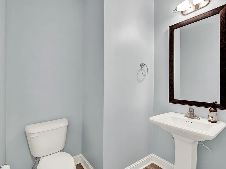 135 Bowridge Dr — Photo 39