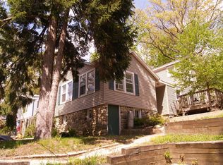 182 S New Jersey Ave, Lake Hopatcong, NJ 07849