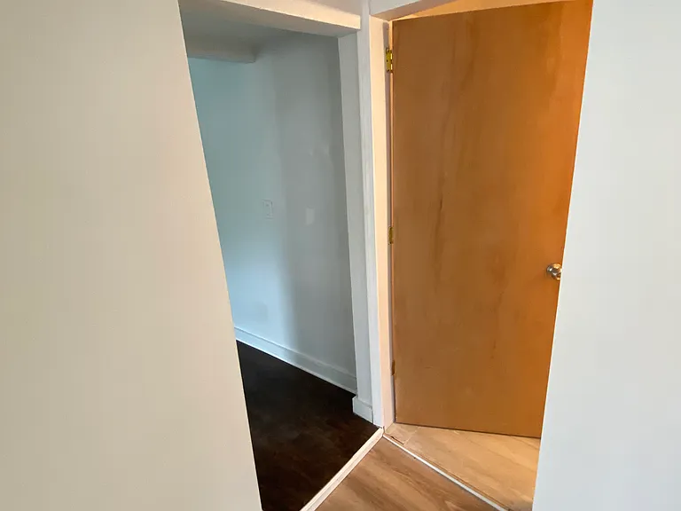 61 Pointview Rd #1 — Photo 57