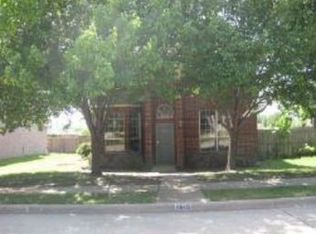 6602 Sturbridge Dr, Rowlett, TX 75089