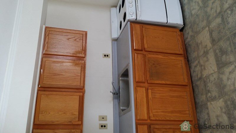 2nd image of 239 1st St #2