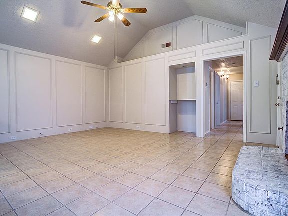 2nd image of 1509 Creek Bluff Cir