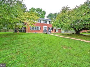 2416 Knowles Rd, Wilmington, DE 19810