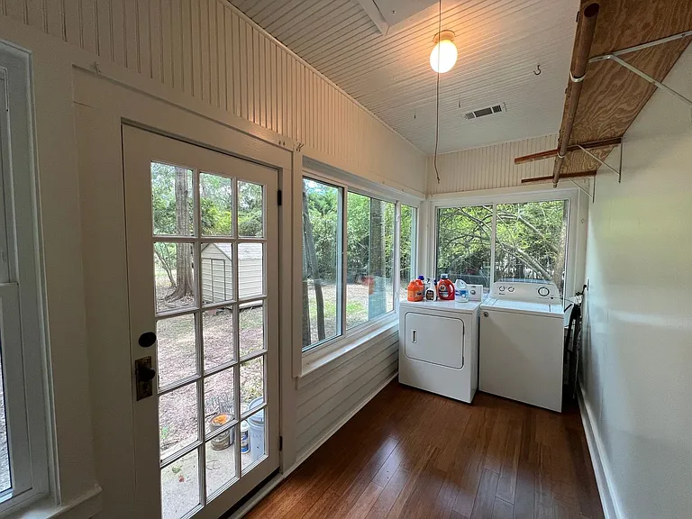 451 Centerville St NE — Photo 11