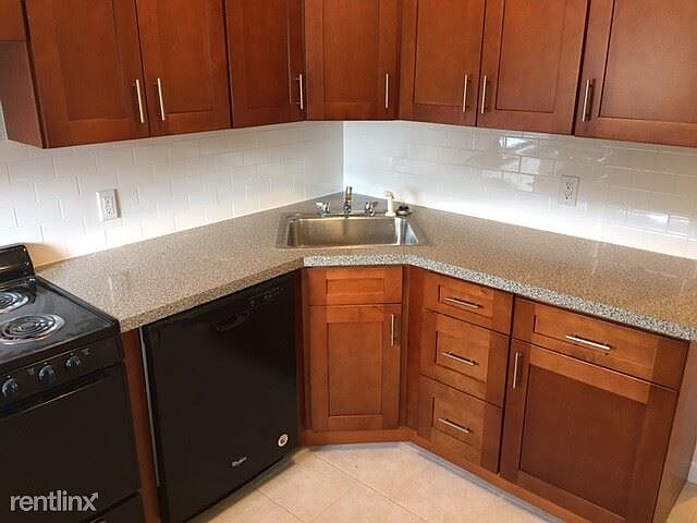 landlord_unit_photo_52247261_0