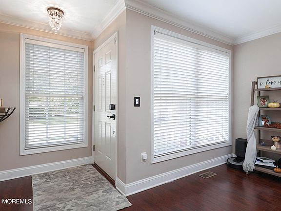 3rd image of 59 Ironwood Court