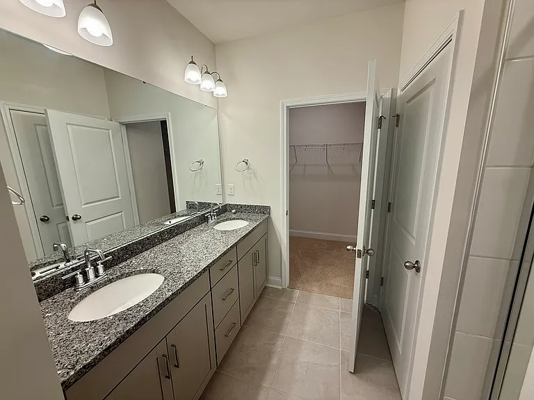 4166 Steel Way #1 — Photo 11