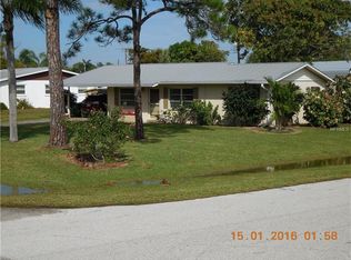 2575 10th St, Englewood, FL 34224