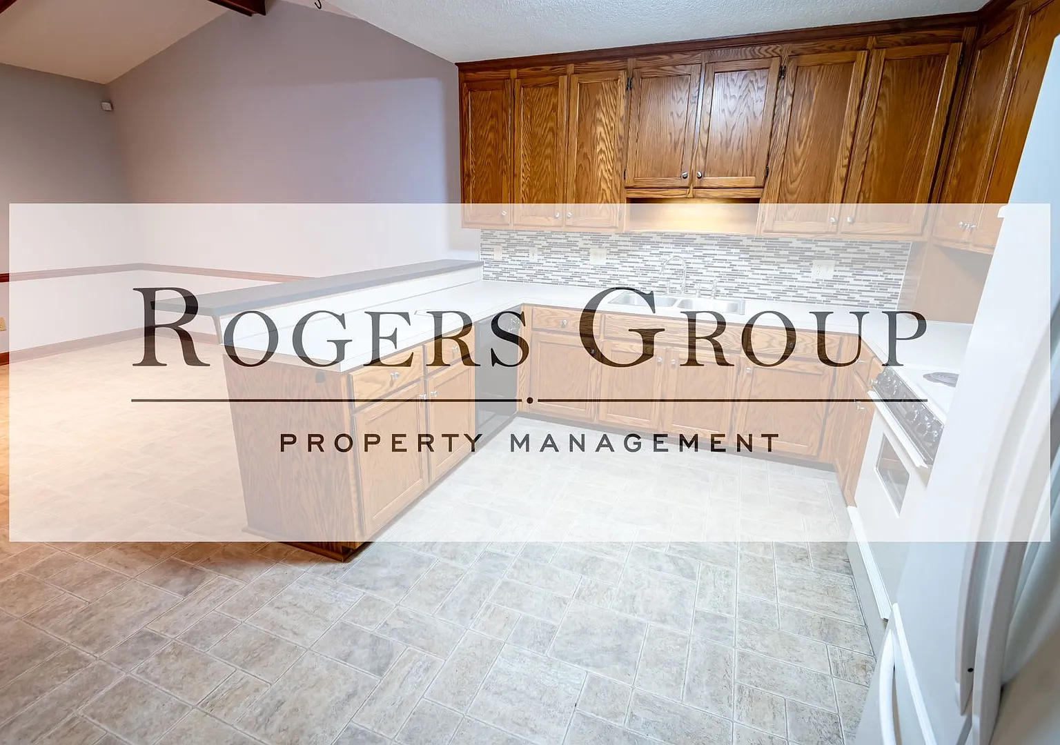 2 bed, 2.0 bath, 1290 sqft, $1,595 — Photo 2