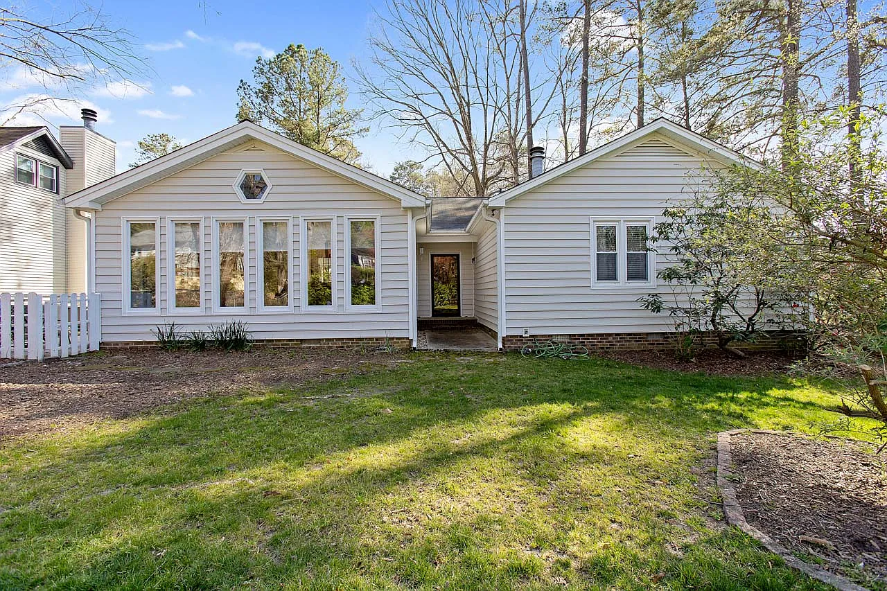 3 bed, 1609 sqft, $3,500 — Photo 3