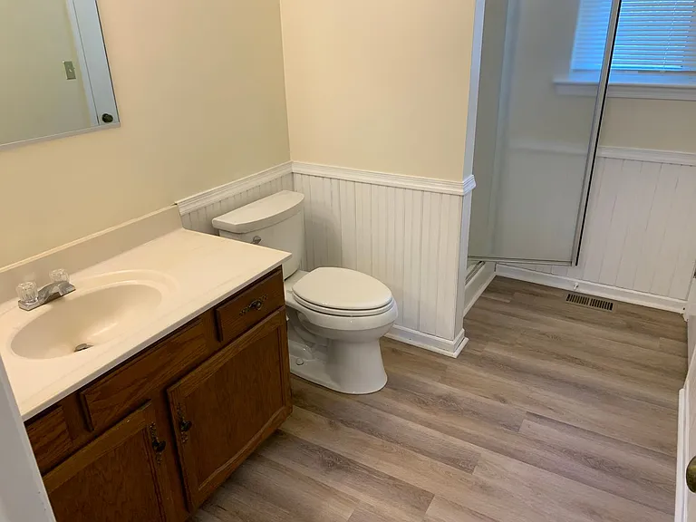 4941 Cliffony Dr — Photo 11