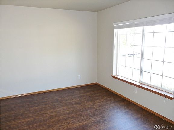 5th image of 11125 SE 272nd Pl