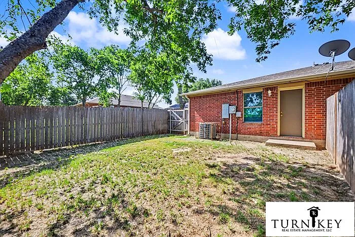 8028 Tanner Ave — Photo 24