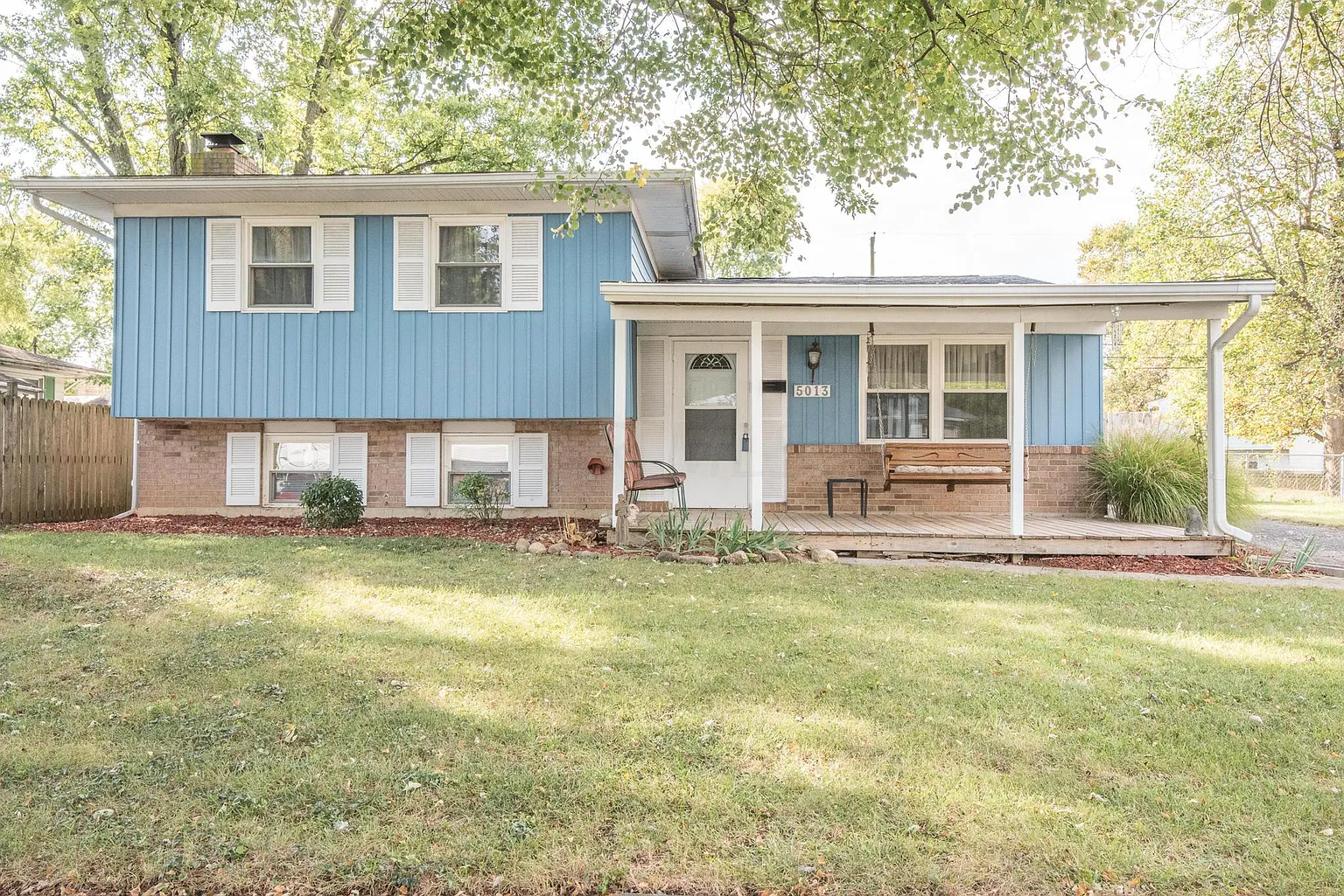 5013 Cryodon Blvd N photo 1