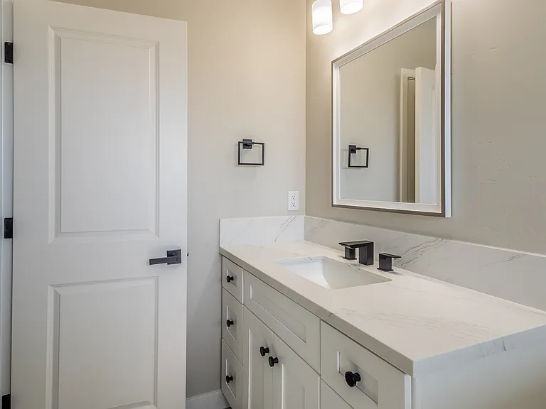 2778 N McCulloch Blvd #D — Photo 17