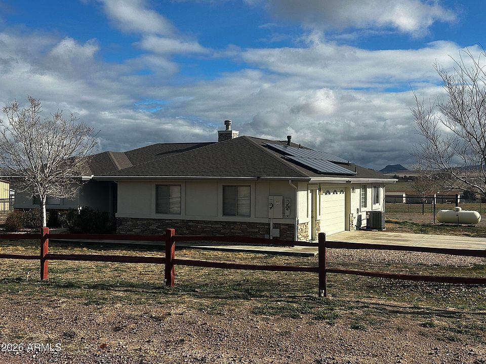 1st image of 1405 SALIDA DEL SOL --