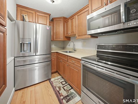 3rd image of 165 South Street #41