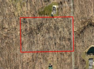 Snow Rd, Chagrin Falls, OH 44023