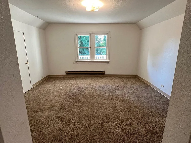 1317 W Augusta Ave #2 — Photo 12