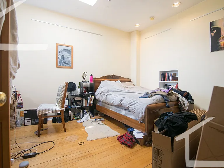 227 Harvard St #5 — Photo 14