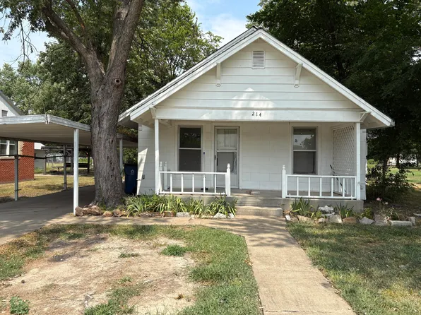 214 S Main St, Afton, OK 74331