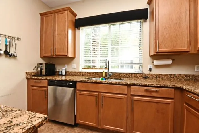 2479 Passamonte Dr — Photo 9