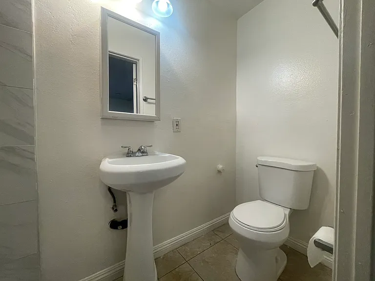 15335 Maplegrove St #11 — Photo 5