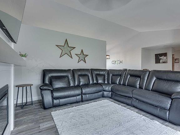 5th image of 4646 S 58th Ave