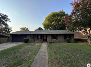 2314 Walnut Hill Rd, Texarkana, TX 75503