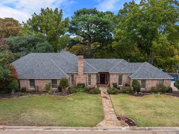 3603 Woodview Ln, Kilgore, TX 75662