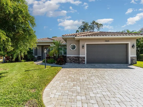 5868 Meriwether Pl, Sarasota, FL 34232